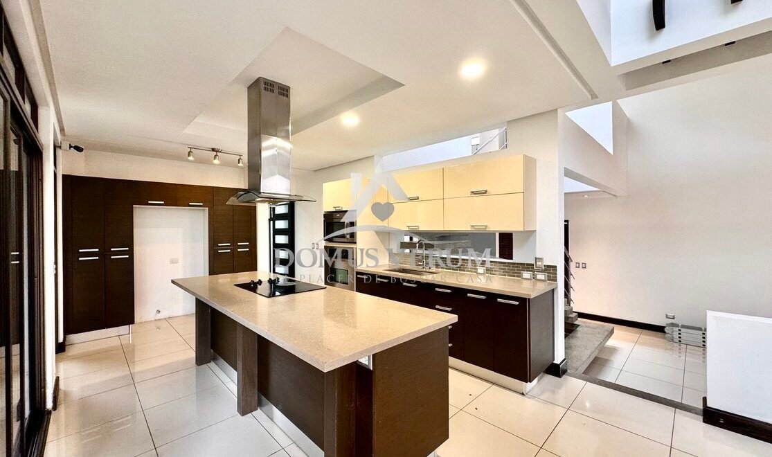 Mejor condominio Heredia