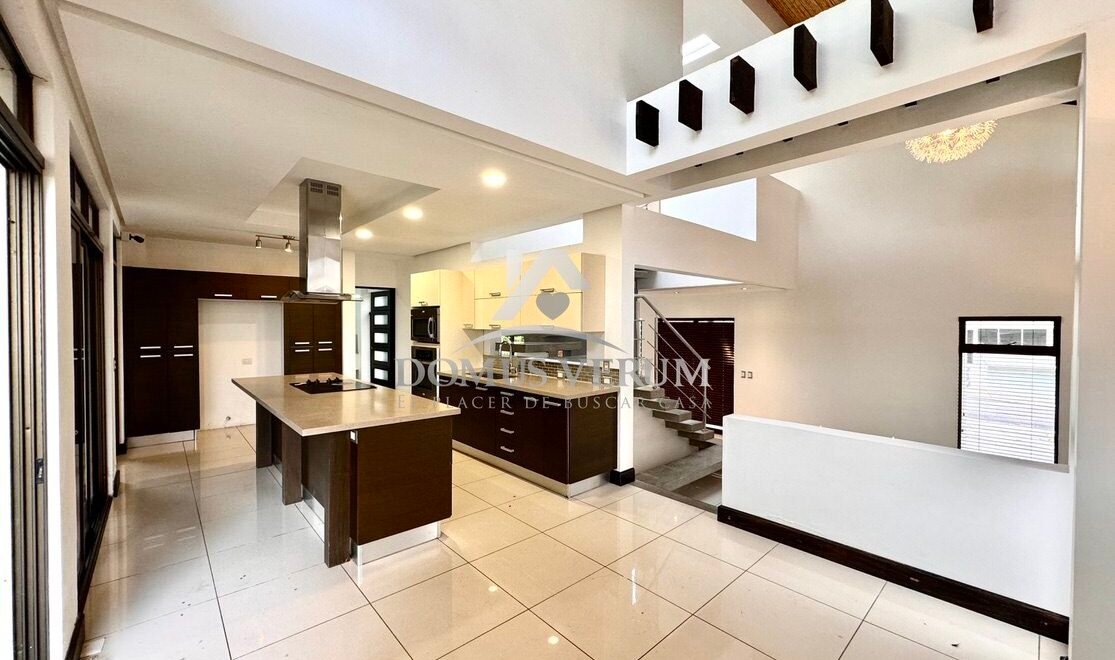 Mejor condominio Heredia