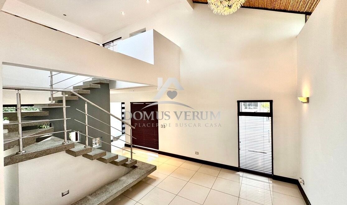 Francosta Casas venta