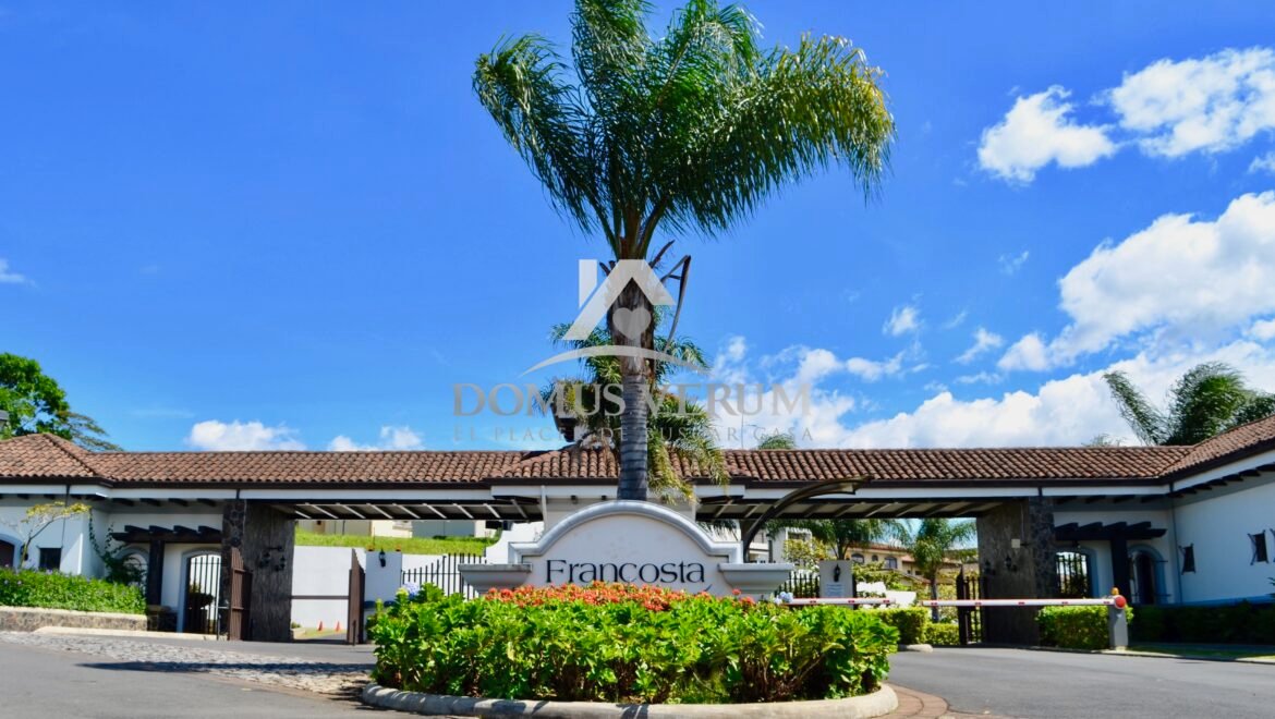 casas Francosta Heredia