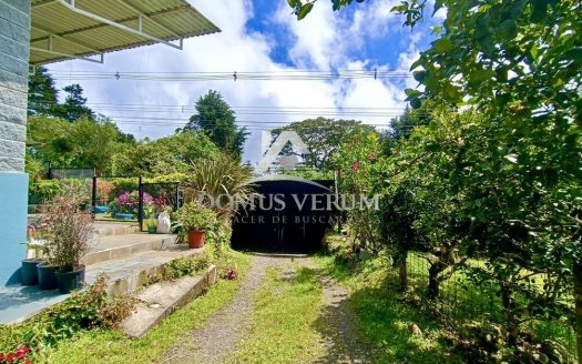 Casa de montana en venta en San Isidro de Heredia
