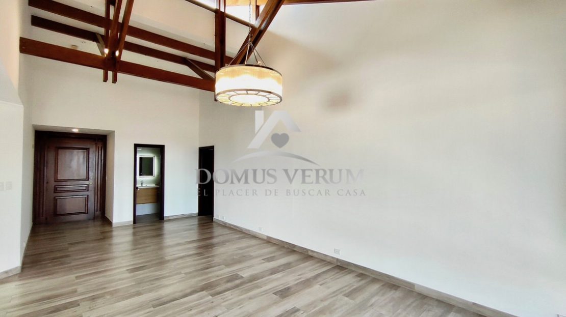 Se vende Penthouse en Rohrmoser de un solo piso