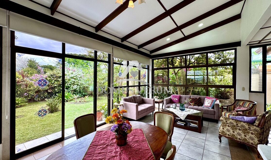 Casas en venta de 1 nivel en Santo Domingo de Heredia