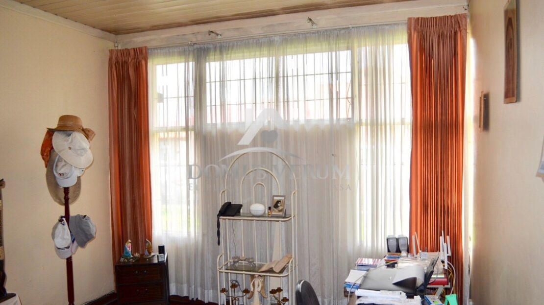 Santo Domingo de Heredia Venta de Casa en el Centro