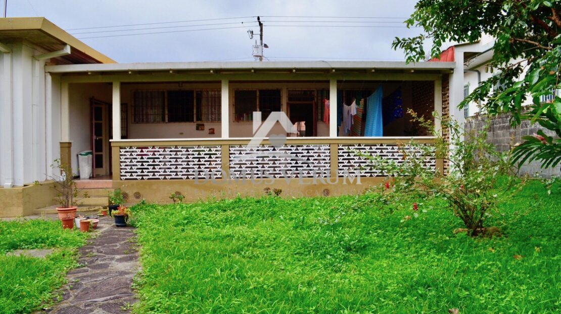 Lote comercial en Santo Domingo en Venta