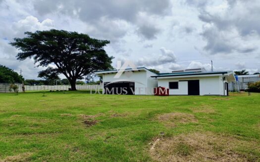 Alquiler de casa amueblada en San Pablo de Heredia con amplia zona verde