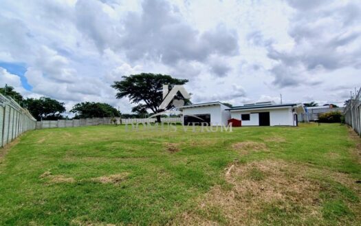 Alquiler de casa amueblada en San Pablo de Heredia con amplia zona verde