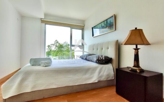 Apartamento Amueblado en Alquiler en Torres de Heredia