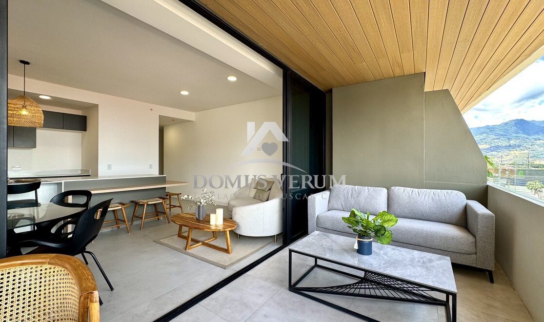 Nuevo apartamento contemporáneo con balcón – Rohrmoser