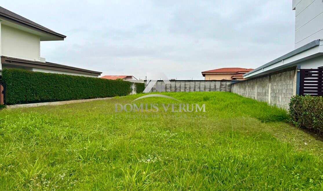 Condominio Los Hidalgos Lote en venta