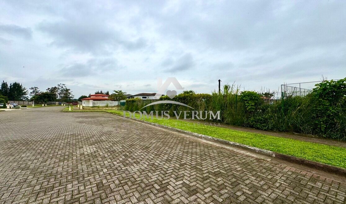 Condominio Los Hidalgos Lote en venta