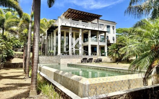 Casa de lujo en venta residencial Villa Real Santa Ana