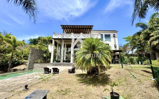 Casa de lujo en venta residencial Villa Real Santa Ana