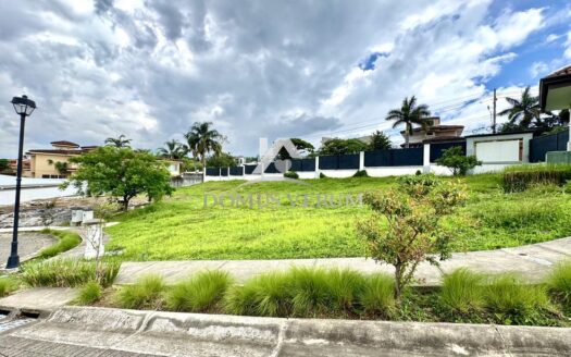 Lote en venta en Guachipelín Escazú