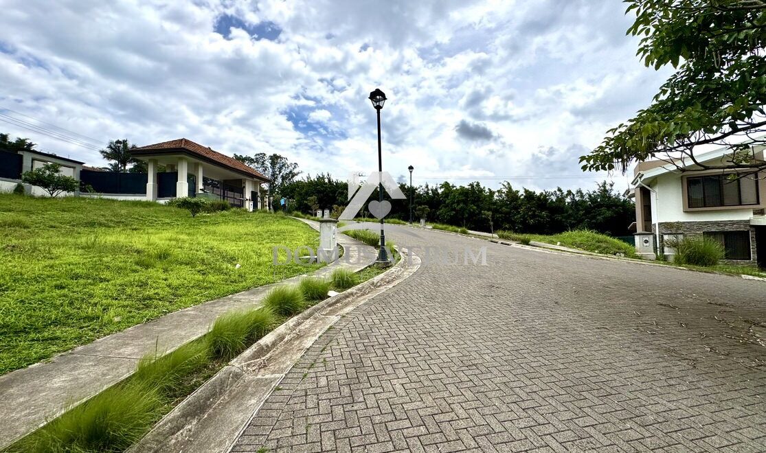 Venta de terreno en Guachipelin Escazu