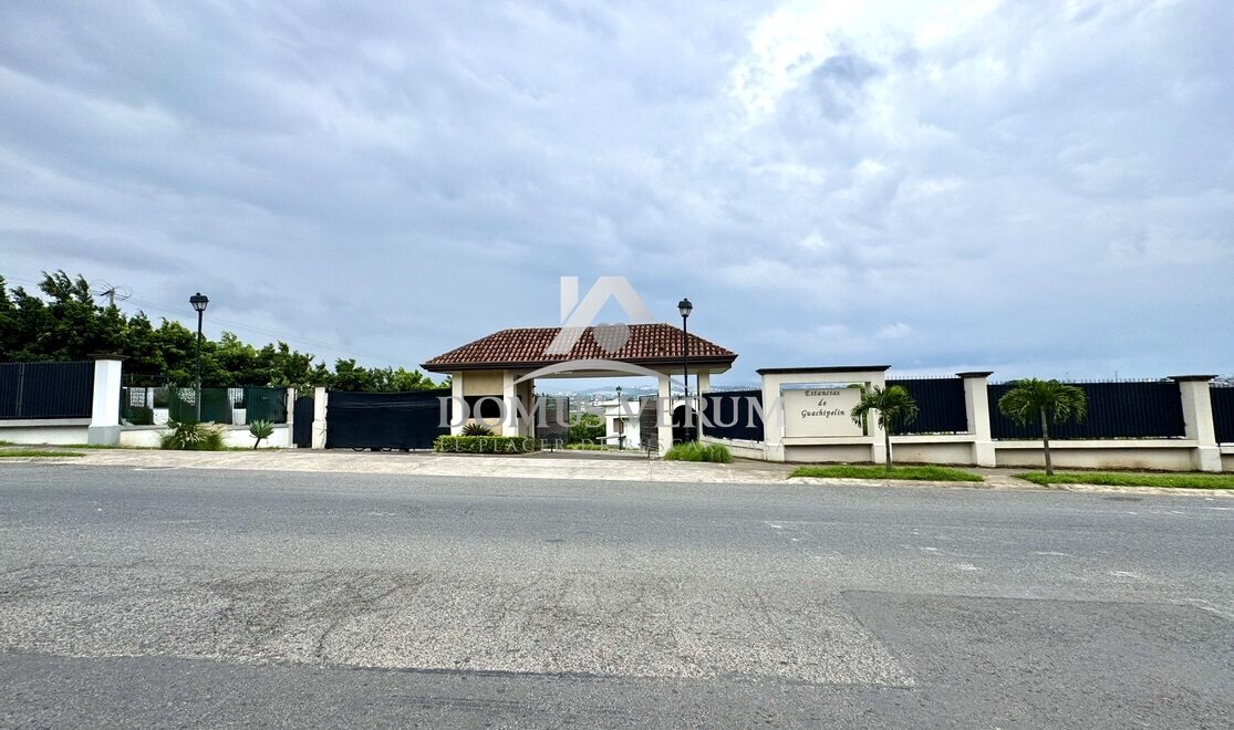 lotes condominio guachipelin