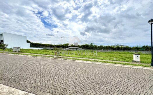 Terreno en venta en Escazú