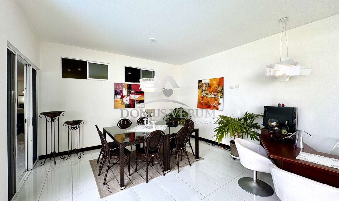 Casa en Venta cerca de Lighthouse