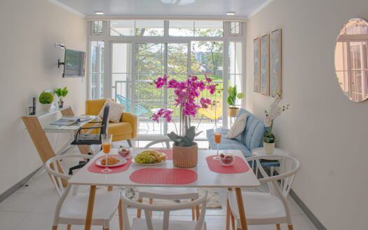 Alquiler de Apartamento Moderno y Amueblado en La Sabana