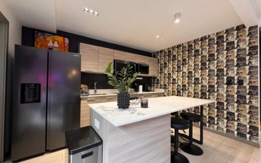 Venta de Apartamento en Condominio Escazú Urbano