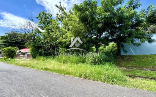 Venta de Lote Independiente en Guachipelín de Escazú