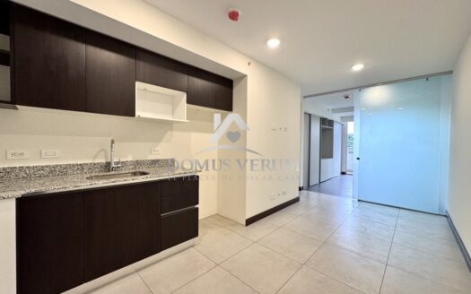 Apartamento tipo estudio en Torres de Heredia
