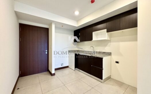 Apartamento tipo estudio en Torres de Heredia