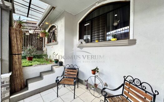 Casa en venta en San Rafael de Heredia