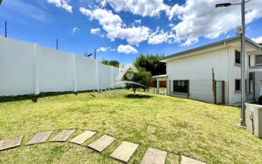 Venta de Casa Nueva en Santa Bárbara de Heredia Condominio Avenue