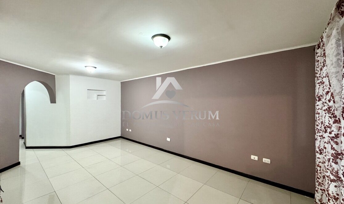 Casas en Venta Heredia