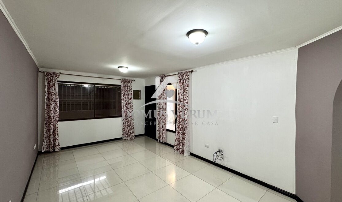 Casas en Venta Heredia