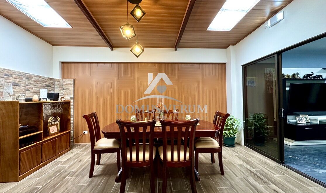 Casas en venta Universidad Nacional Heredia