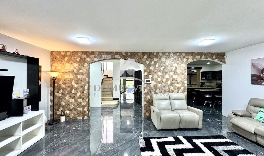 Casas en venta Universidad Nacional San Pablo Heredia