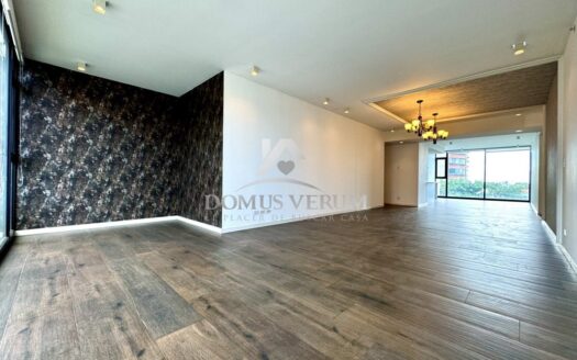 Apartamento de lujo en alquiler en Rohrmoser Torre ONE, Frente al Parque del Café