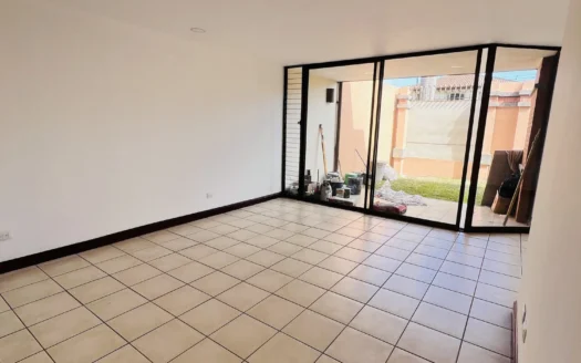 Casa en Alquiler Trejos Montealegre