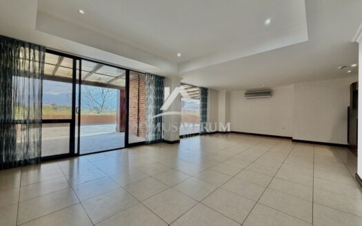 Apartamento en Alquiler Sabana Condominio Torres del Parque