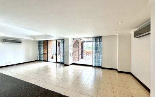 Apartamento en Alquiler Sabana Condominio Torres del Parque