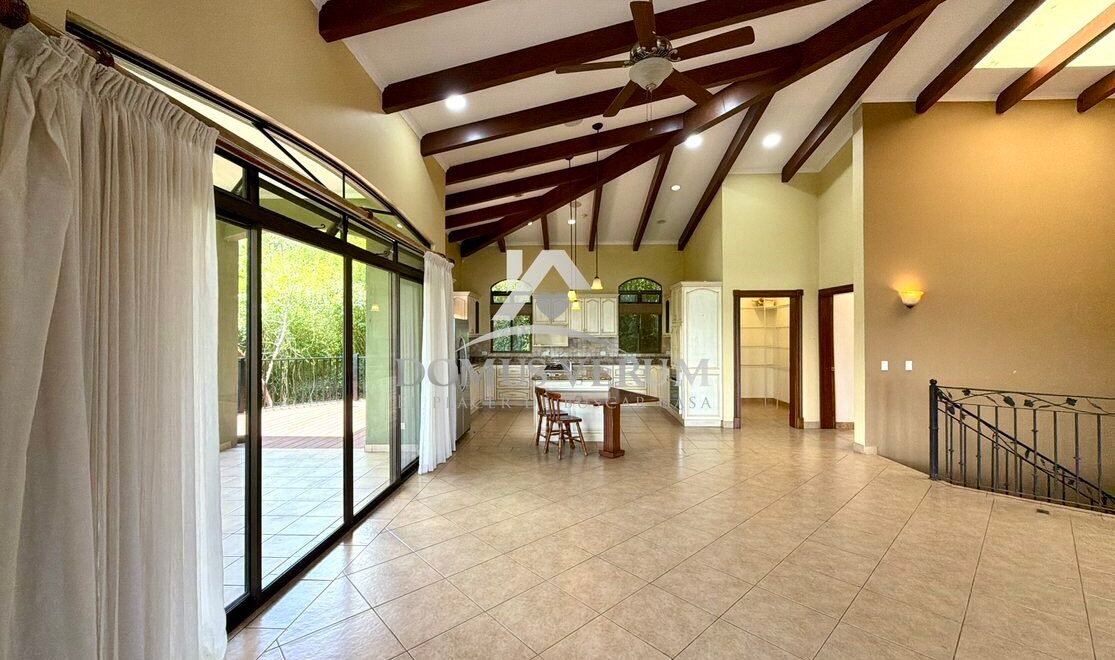 Casas en alquiler en Condominio Cerro Colón