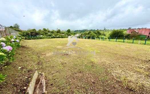 Lote en venta el San Isidro Santa Elena