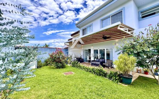 Venta de Casa en San Joaquín de Flores