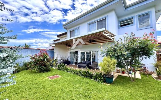 Venta de Casa en San Joaquín de Flores