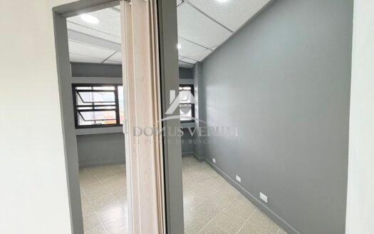 Alquiler de local comercial para oficina en Barrio Escalante