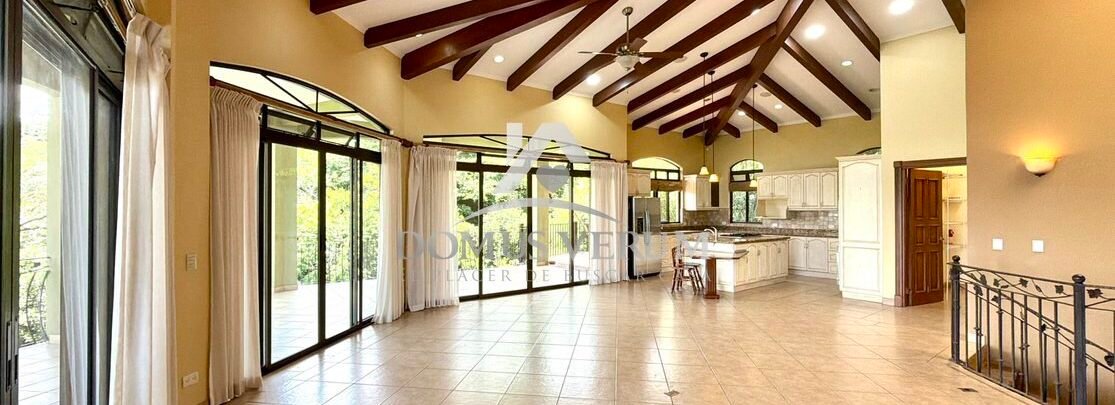 Mejor condominio ciudad Colon