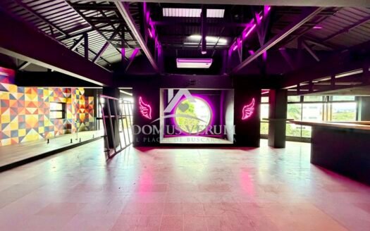 Local comercial en alquiler para disco bar en Barrio Escalante