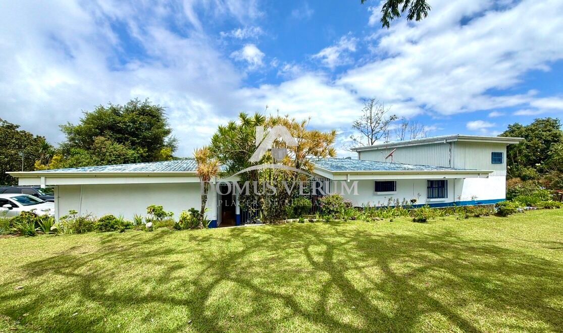 Propiedades de montaña con vista en venta san Isidro heredia