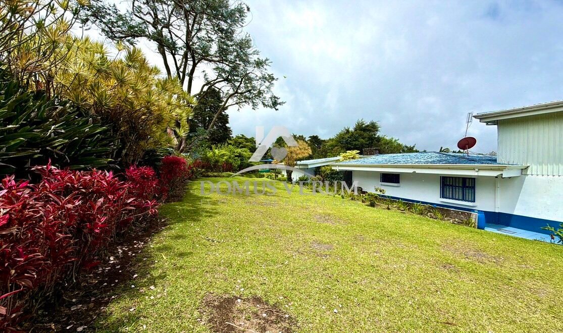 Propiedades de montaña con vista en venta san Isidro heredia